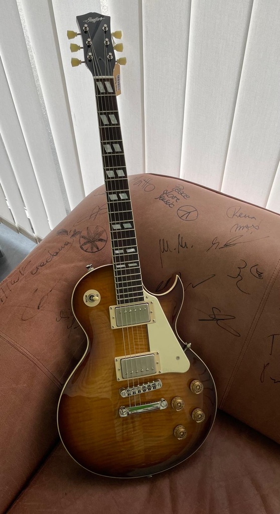 Stanford Fleetwood Amber Burst