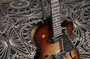 Godin 5th Avenue Cutaway KingPin II P90 Vintage Burst (copia)