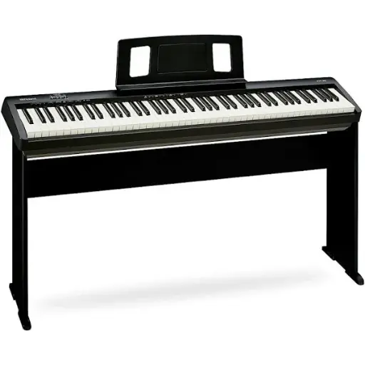 Roland FP-10 Bundle KSCFP-10BK