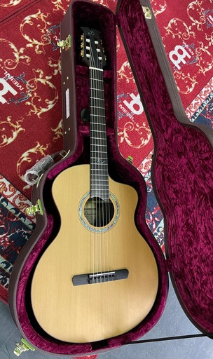 [DOAMBHCE-EAS] Dowina Classica 4/4 - Hybrid Cut Swiss Spruce/Indian Rosewood 